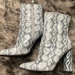 Zebra/Snake Skin boots / booties fashion nova